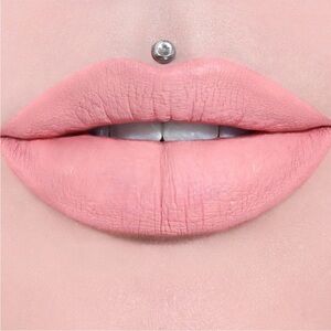 Jeffree Star Velour Liquid Lipstick “Skin Tight” NIB🫶